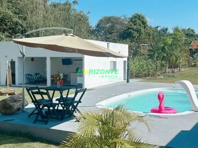 Chácara com 3850m² 4 quartos e 5 banheiros, à venda, no bairro Jardim S Herminia em São José dos Campos