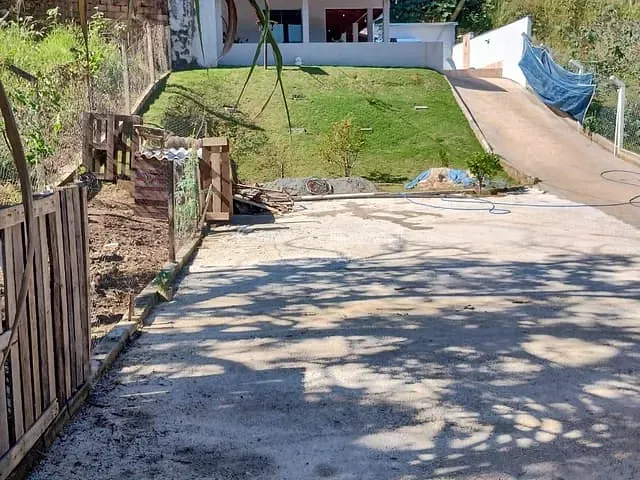 Chácara com 500m² 2 quartos e 2 banheiros, à venda, no bairro Chácaras Santo Antonio do Jardim em Jaguariúna