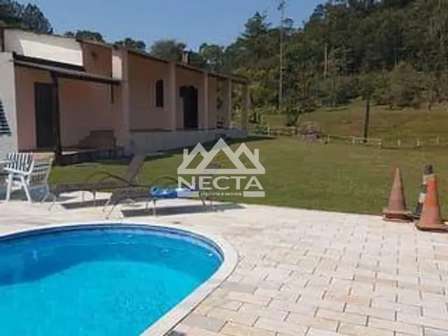 Chácara com 19000m² 4 quartos e 3 banheiros, à venda, no bairro Paraibuna em Paraibuna