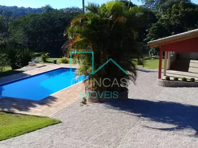 Chácara com 5124m² 4 quartos e 6 banheiros, à venda, no bairro Vale dos Cebrantes em Jundiaí