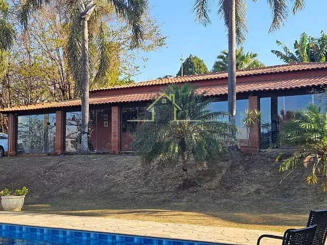Chácara com 2200m² 3 quartos e 4 banheiros, à venda, no bairro Chácara Portal dos Nobres em Guaxupé