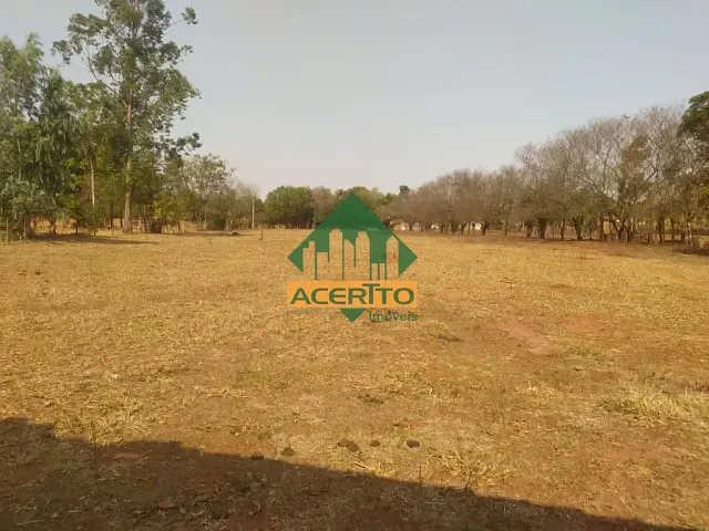 Chácara com 5000m², à venda, no bairro Chácaras Arco-Íris em Araçatuba