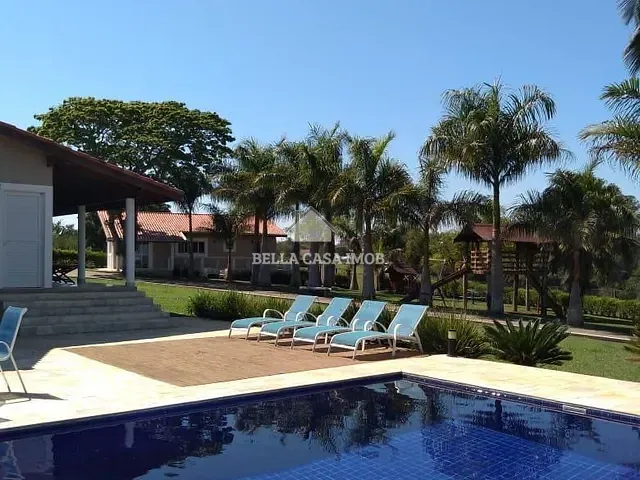 Chácara com 4m² 6 quartos e 8 banheiros, à venda, no bairro centro em Araçoiaba da Serra