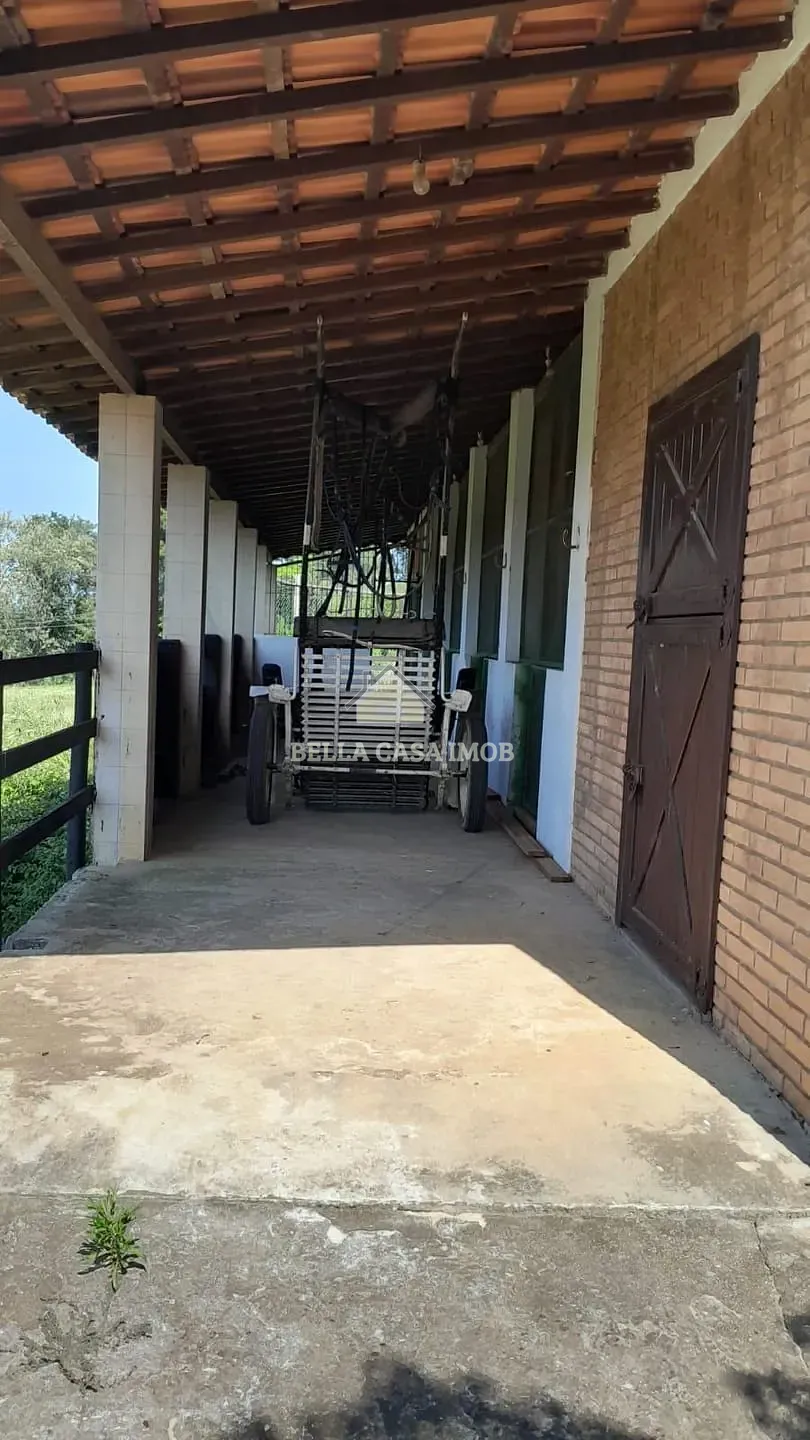 Sítio, 6 quartos, 10 m² - Foto 35