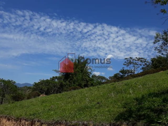Chácara à venda, no bairro Mandú em Pindamonhangaba