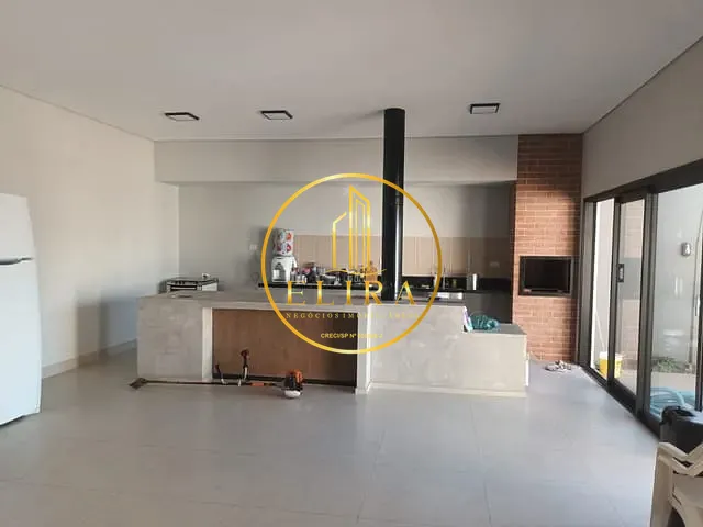 Chácara com 850m² 2 quartos e 4 banheiros, à venda, no bairro Centro (Tupi) em Piracicaba
