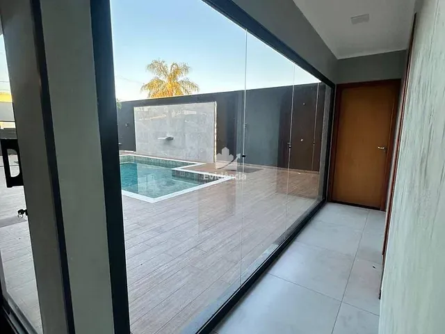 Chácara com 298m² 3 quartos e 5 banheiros, à venda, no bairro Centro em Primeiro de Maio
