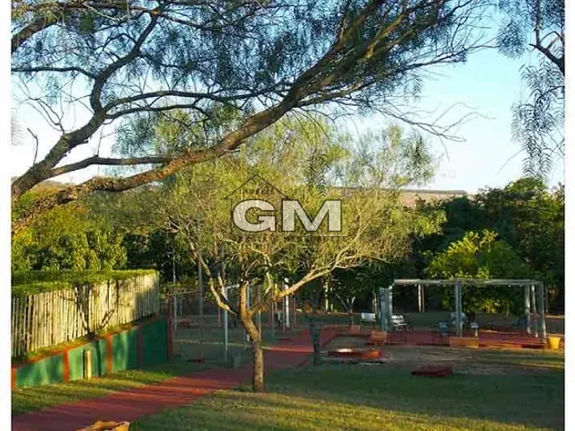 Chácara com 4000m² 5 quartos e 4 banheiros, à venda, no bairro Área Rural de Altinópolis em Altinópolis
