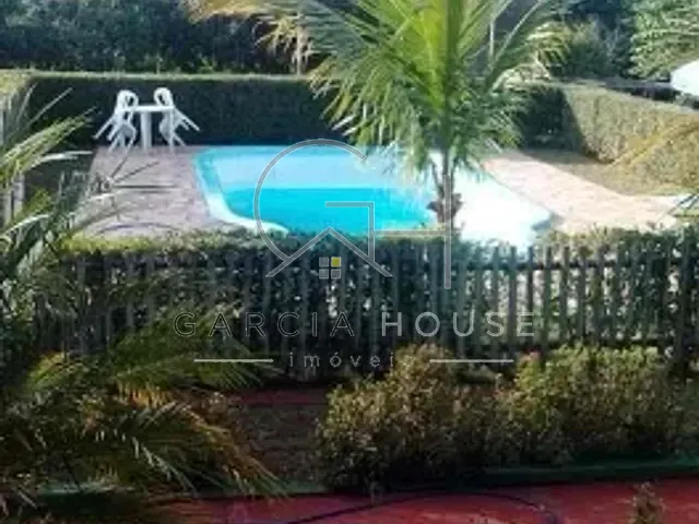 Chácara com 4000m² 5 quartos e 4 banheiros, à venda, no bairro Área Rural de Altinópolis em Altinópolis