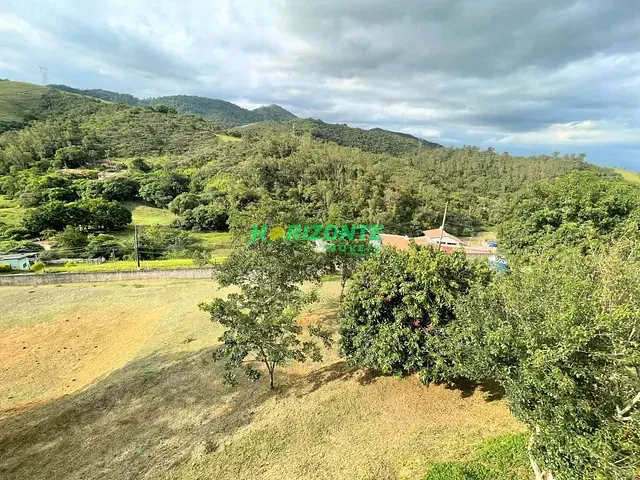 Chácara com 4000m² 4 quartos e 2 banheiros, à venda, no bairro Costinha em São José dos Campos