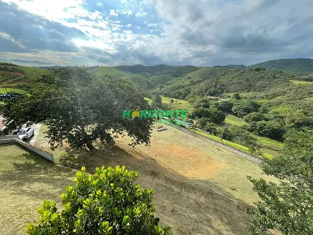 Chácara com 4000m² 4 quartos e 2 banheiros, à venda, no bairro Costinha em São José dos Campos