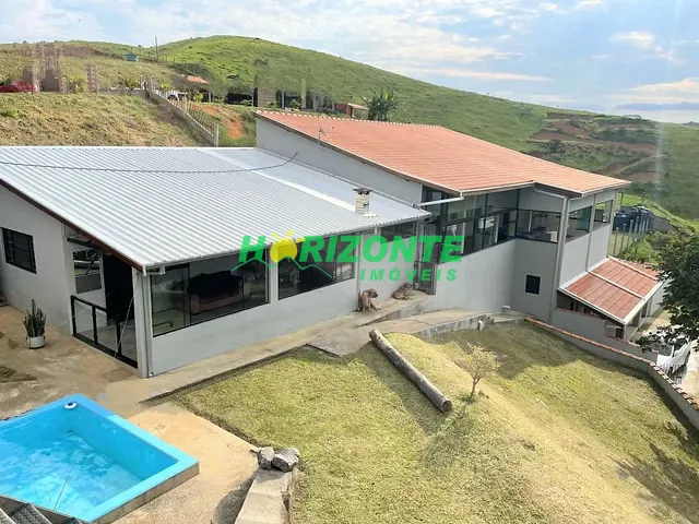 Chácara com 4000m² 4 quartos e 2 banheiros, à venda, no bairro Costinha em São José dos Campos
