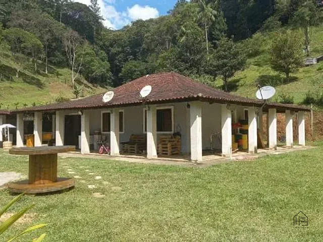 Chácara com 54000m² 3 quartos e 3 banheiros, à venda, no bairro bairro dos britos  em Juquitiba