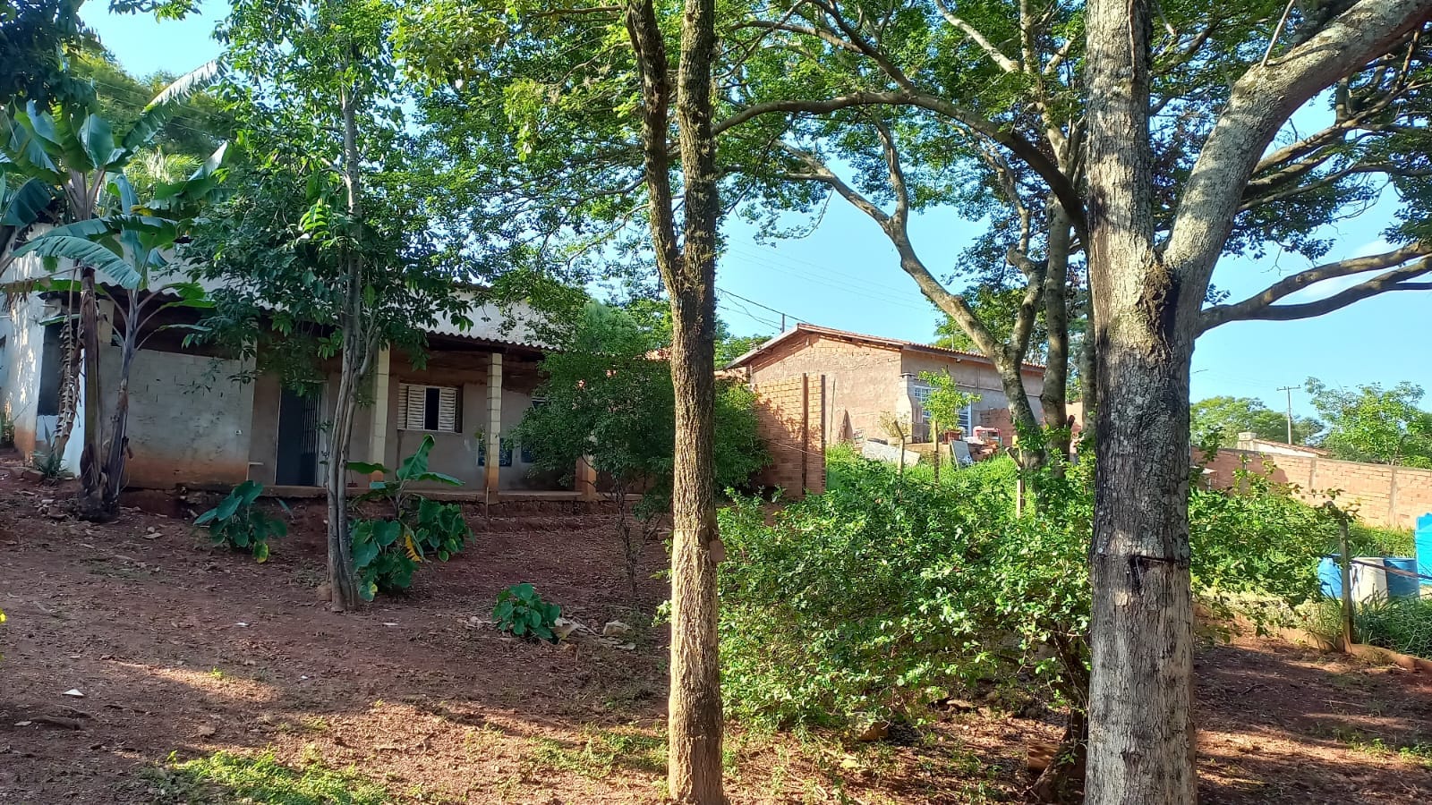 Chácara à venda com 2 quartos, 90m² - Foto 1