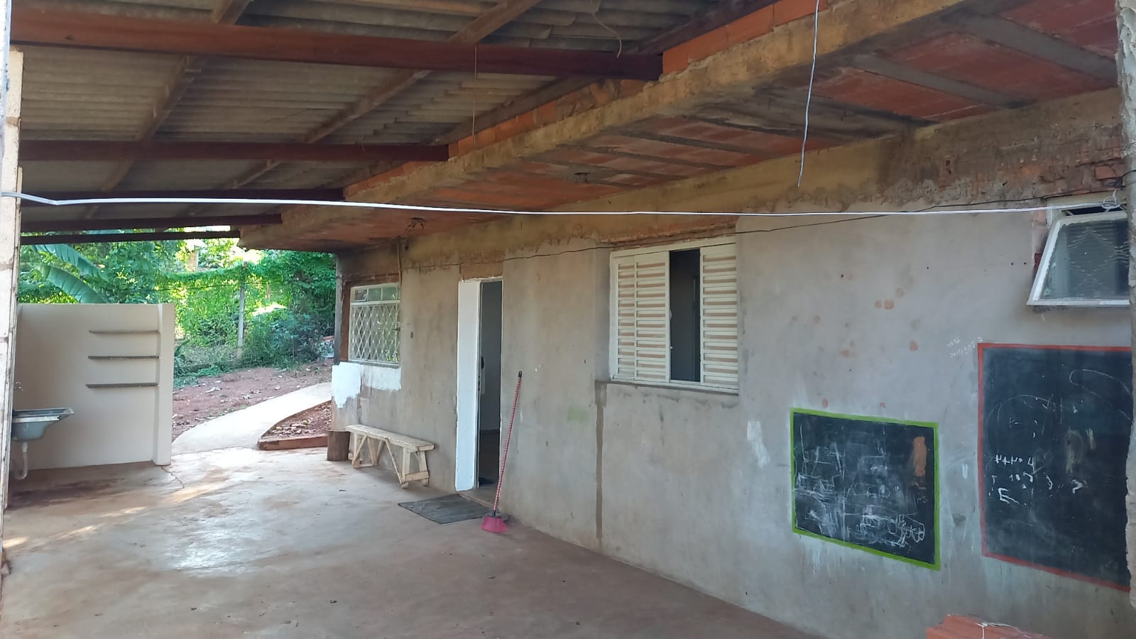 Chácara à venda com 2 quartos, 90m² - Foto 4