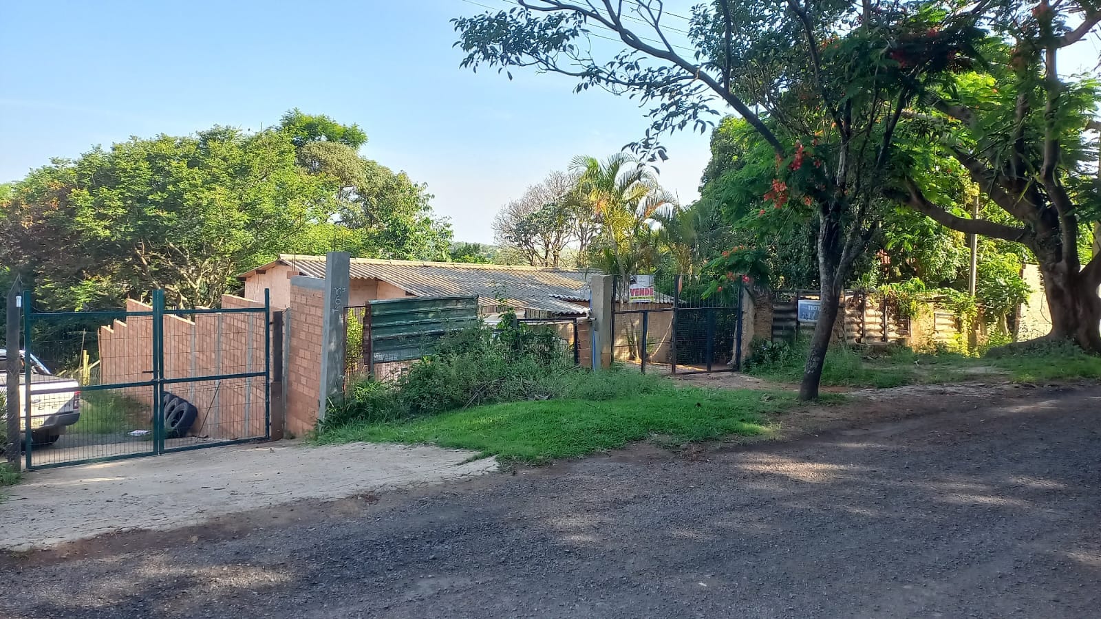 Chácara à venda com 2 quartos, 90m² - Foto 13