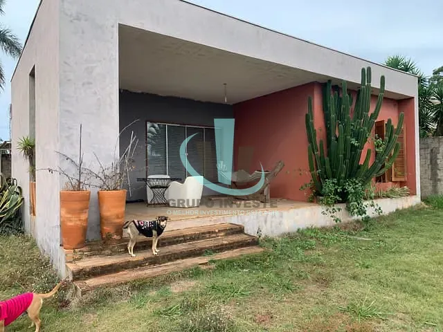 Chácara com 2500m² 6 quartos e 5 banheiros, à venda, no bairro PARQUE PLANALTO em ARARAQUARA