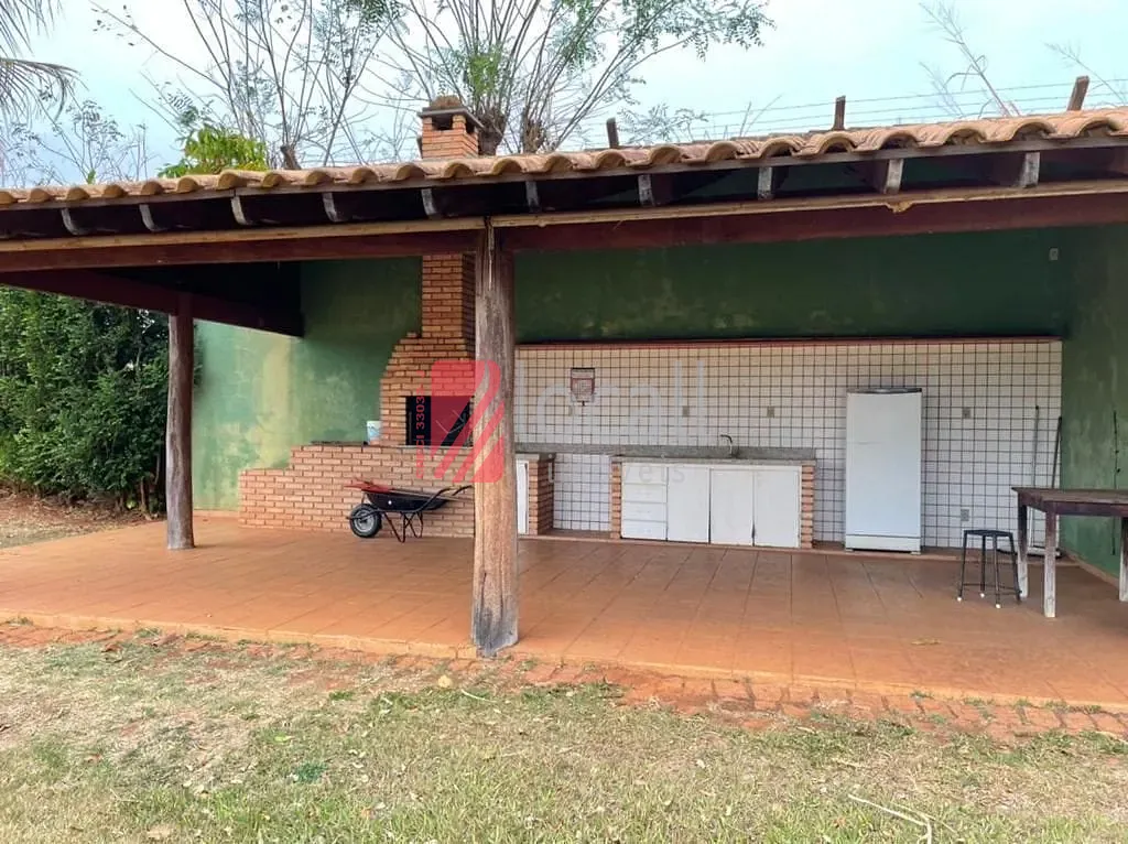 Fazenda / Sítio / Chácara com 1 quarto à venda, 5000m² — foto 2 de 13
