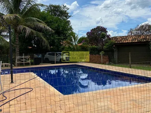 Chácara com 2000m² 3 quartos e 2 banheiros, à venda, no bairro Zona Rural em Guapiaçu