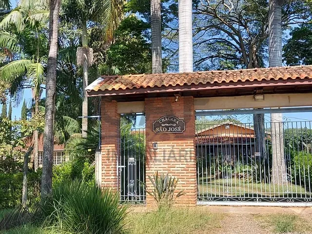 Chácara com 26000m² 8 quartos e 7 banheiros, à venda, no bairro Fundão em Holambra