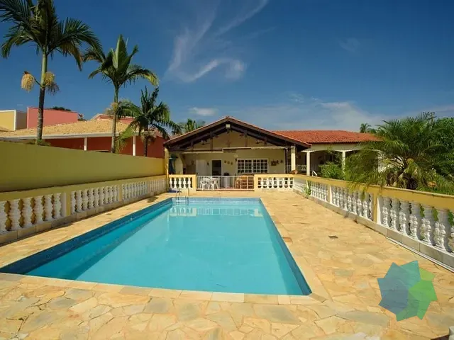 Chácara com 1000m² 3 quartos e 4 banheiros, à venda, no bairro Condomínio Haras São Luiz em Salto