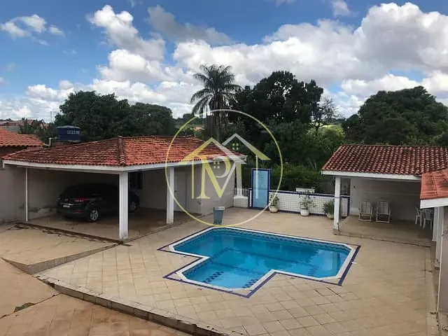 Chácara com 1000m² 7 quartos e 7 banheiros, à venda, no bairro Jd Escócia em Araçoiaba da Serra