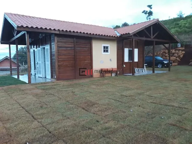 Chácara com 5000m² 2 quartos e 2 banheiros, à venda, no bairro Fazenda ituana em Ibiporã