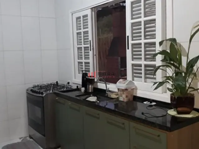 Chácara com 5000m² 2 quartos e 2 banheiros, à venda, no bairro Fazenda ituana em Ibiporã