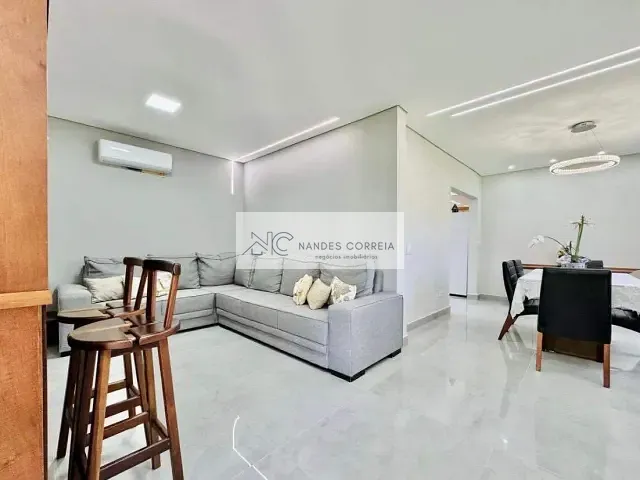 Chácara com 3040m² 4 quartos e 3 banheiros, à venda, no bairro Terras de Santana em Londrina