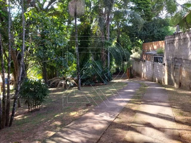 Chácara com 1800m², à venda, no bairro Arataba em Louveira