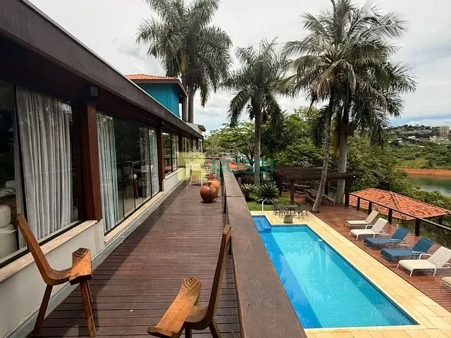 Casa com 2000m² 5 quartos e 2 banheiros, à venda ou para alugar, no bairro Chácaras Condomínio Recanto Pássaros II em Jacareí