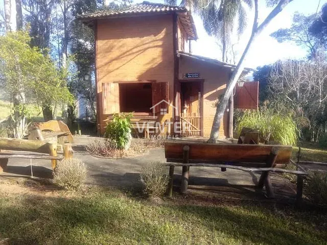 Chácara com 11603m² 1 quarto e 3 banheiros, à venda, no bairro Rio Preto em Santo Antônio do Pinhal