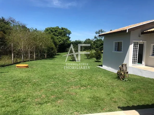 Chácara com 4000m², à venda, no bairro Pinheirinho em Taubaté