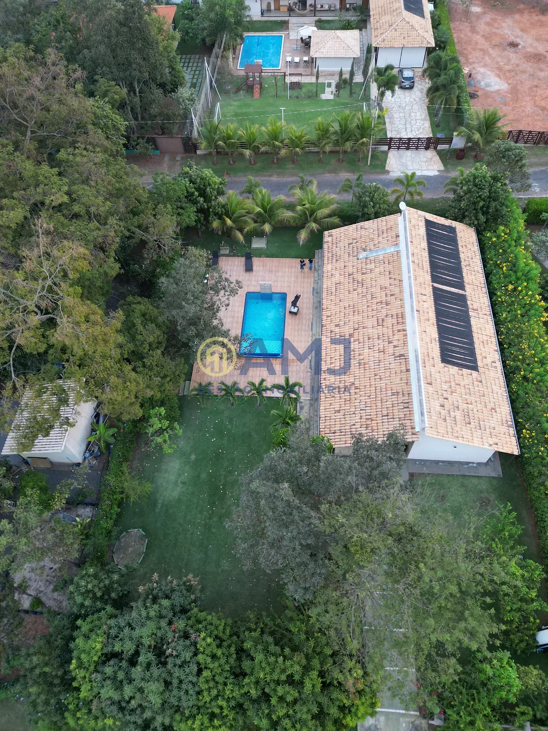 Sítio, 3 quartos, 1200 m² - Foto 2