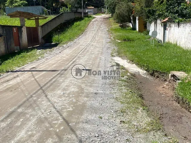 Chácara 2 quartos e 2 banheiros, à venda, no bairro Palmeiras de São Paulo em Suzano