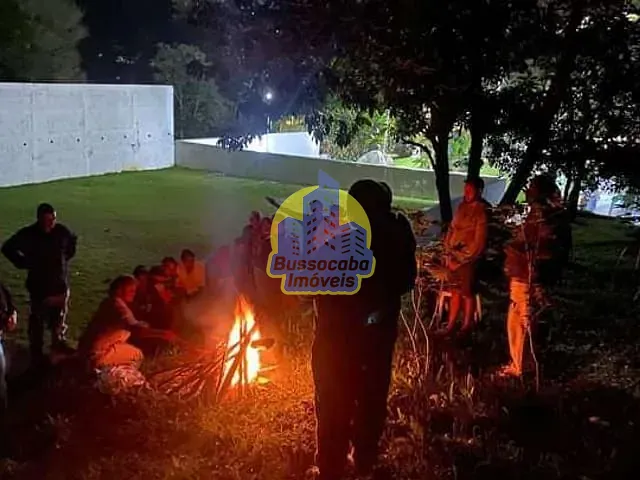 Chácara 4 quartos e 2 banheiros, à venda, no bairro Parque Mira Flores em Itapevi