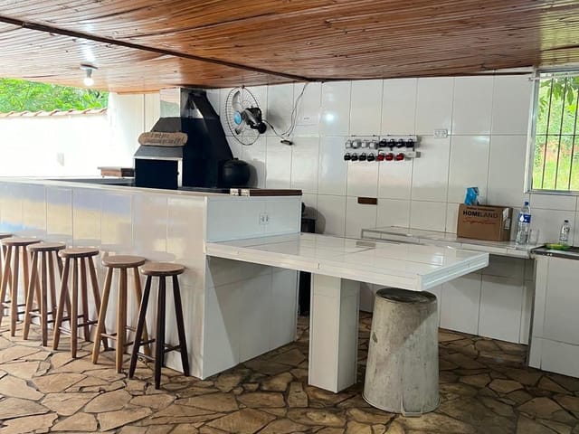 Chácara com 1080m² 7 quartos e 2 banheiros, à venda, no bairro Vila Americana em Tatuí
