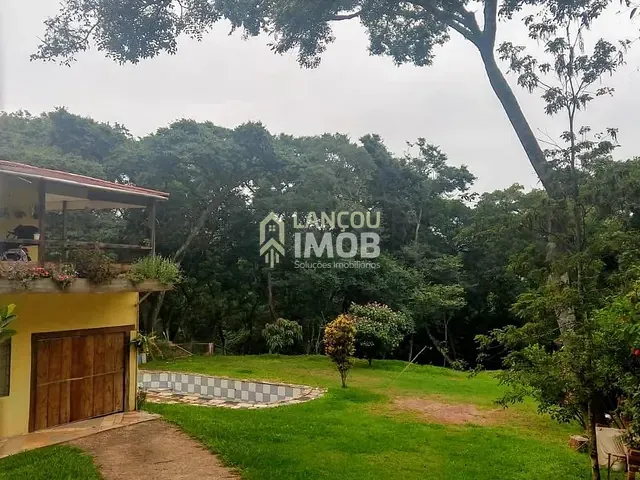 Chácara com 1000m² 3 quartos e 2 banheiros, à venda, no bairro Maracana em Jarinu