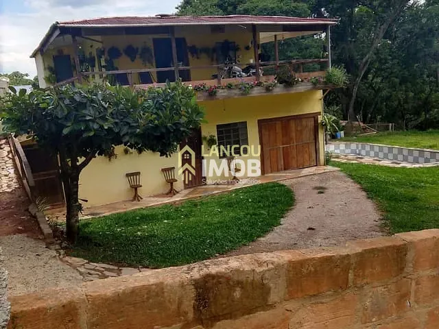 Chácara com 1000m² 3 quartos e 2 banheiros, à venda, no bairro Maracana em Jarinu
