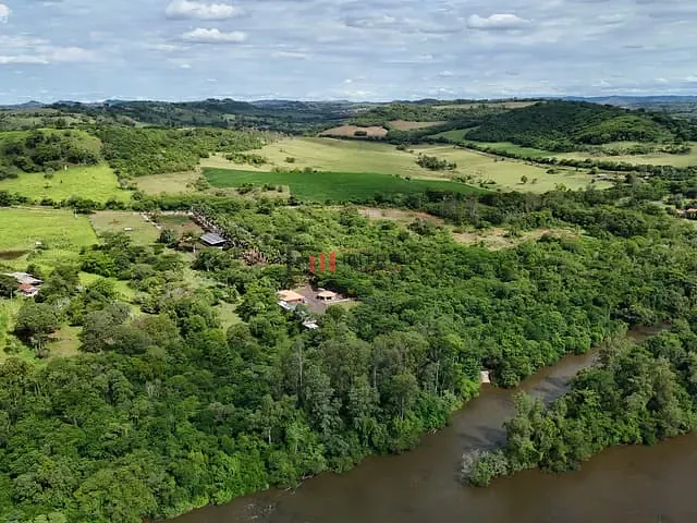 Chácara com 30000m² 3 quartos e 3 banheiros, à venda, no bairro jataizinho em Jataizinho