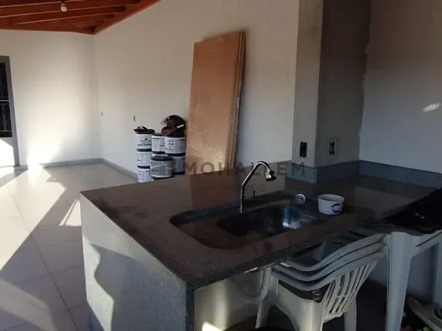 Chácara com 4000m² 3 quartos e 1 banheiro, à venda, no bairro Santa Bárbara em Piranguinho