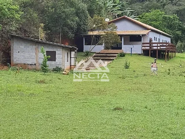 Chácara com 6m² 4 quartos e 2 banheiros, à venda, no bairro Paraibuna em Redenção da Serra