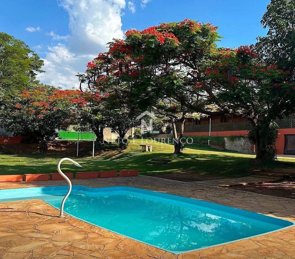 Chácara à venda com 5 quartos, 2000m² - Foto 2