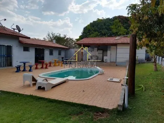 Chácara com 1300m² 3 quartos e 4 banheiros, à venda, no bairro Condomínio Pinheirinho I em Monte Santo de Minas