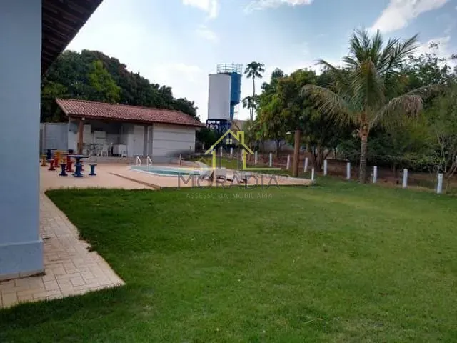 Chácara com 1300m² 3 quartos e 4 banheiros, à venda, no bairro Condomínio Pinheirinho I em Monte Santo de Minas