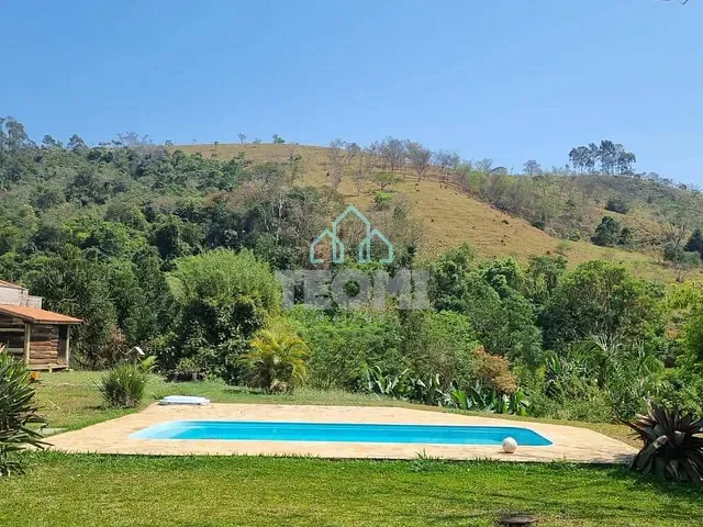 Chácara com 24000m² 3 quartos e 3 banheiros, à venda, no bairro Registro em Taubaté