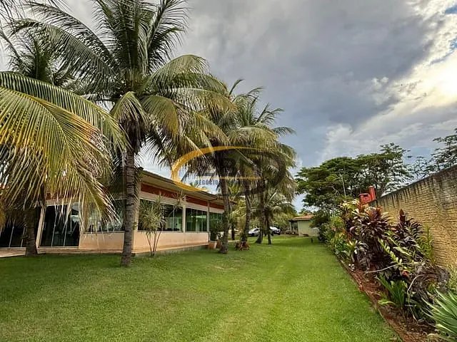 Chácara com 3174m² 3 quartos e 3 banheiros, à venda, no bairro centro em Sertanópolis