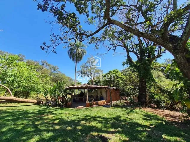 Chácara com 5024m², à venda, no bairro Sítios Reunidos de Santa Maria em Bauru