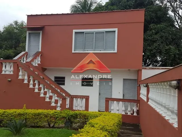 Chácara com 2219m² 3 quartos e 4 banheiros, à venda, no bairro Santa Herminia em São José dos Campos
