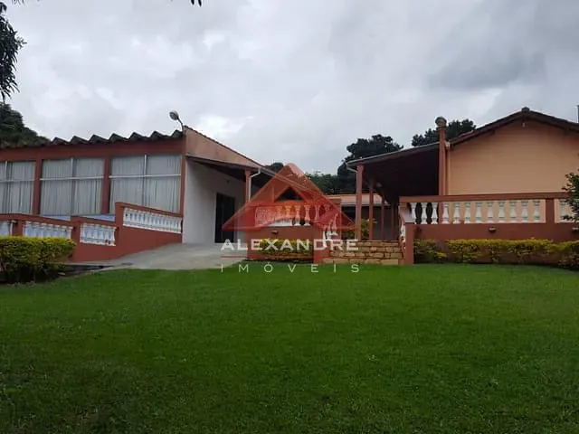 Chácara com 2219m² 3 quartos e 4 banheiros, à venda, no bairro Santa Herminia em São José dos Campos